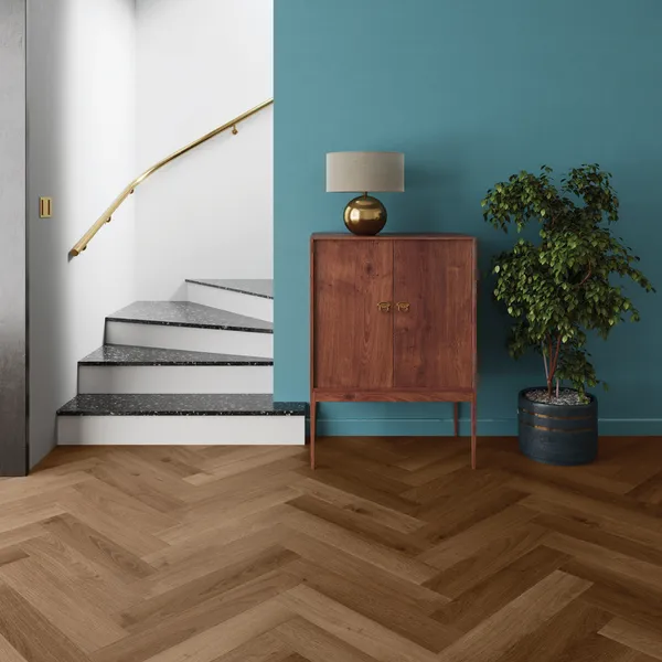 Invictus Maximus Highland Oak Chocolate 42 jodełka klejona Herringbone Dryback LVT panele winylowe