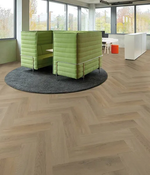 Project Floors Mellow Woods PW 5002 dąb szarobrązowy jodełka klejona Dryback LVT panele winylowe