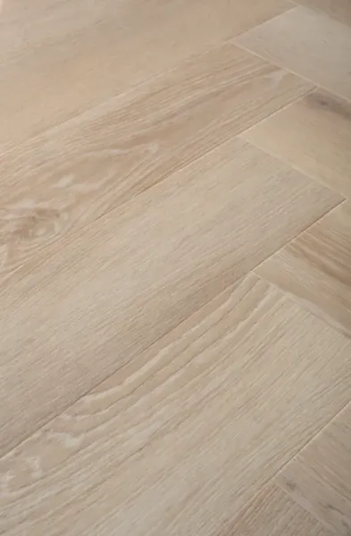 Panele winylowe VinylTechLab Glamis Royal Castle – jodełka click SPC 6 mm