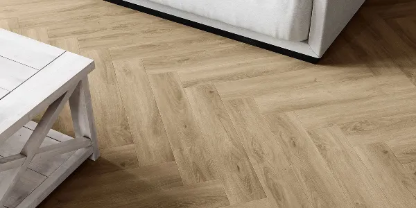 Invictus Champagne 31 - Divine Oak - Herringbone Dryback LVT
