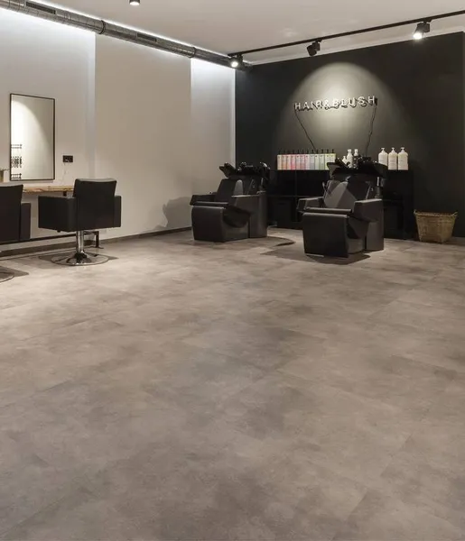 Project Floors floors@work ST 950 beton taupe płytka 60×60 klejona LVT 0,55 mm