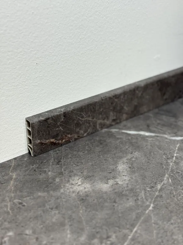 Listwa przypodłogowa 2m Wild Rocky SPC RIGID Egibi Floors