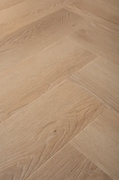 Panele winylowe VinylTechLab Pena GD Royal Castle - jodełka klejona SPC 2,5 mm