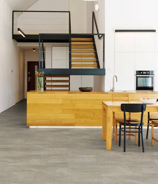 Project Floors floors@work TR 740 kamień szarobeżowy płytka 91,4×45,7 klejona LVT 0,55 mm