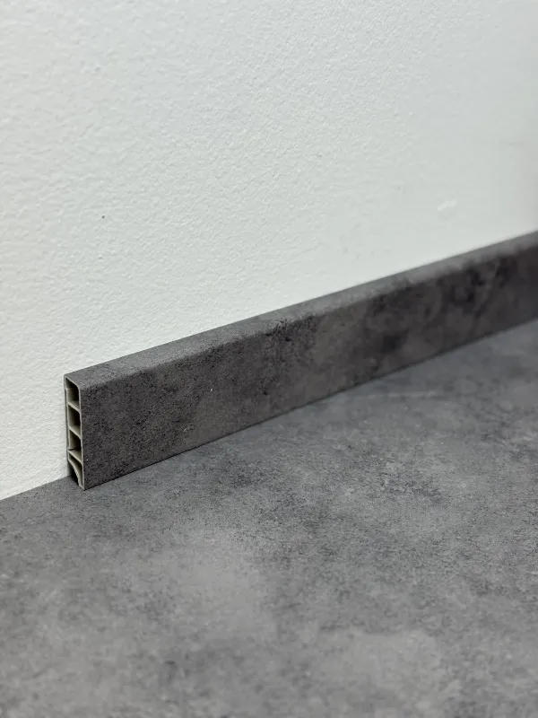 Listwa przypodłogowa 2m Nice Grey SPC RIGID Egibi Floors