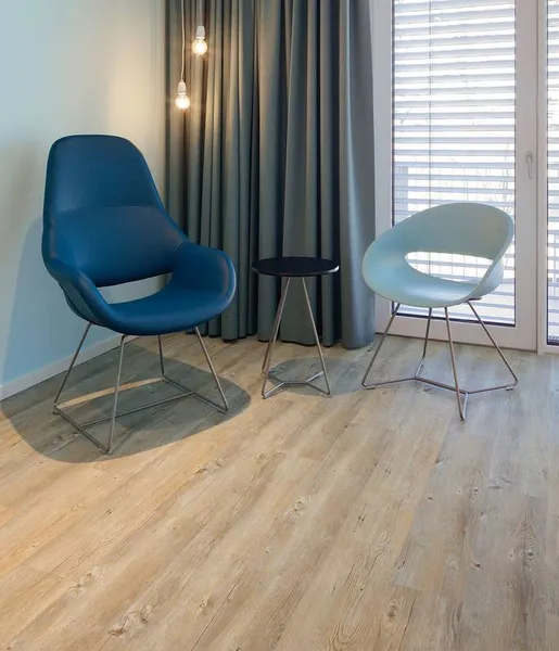 Project Floors floors@work PW 3020 sosna naturalna deska klejona LVT 0,55 mm