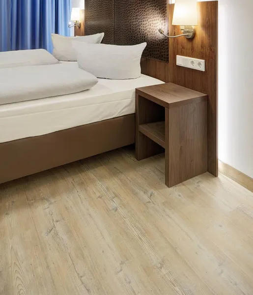 Project Floors floors@work PW 3021 sosna bielona deska klejona LVT 0,55 mm